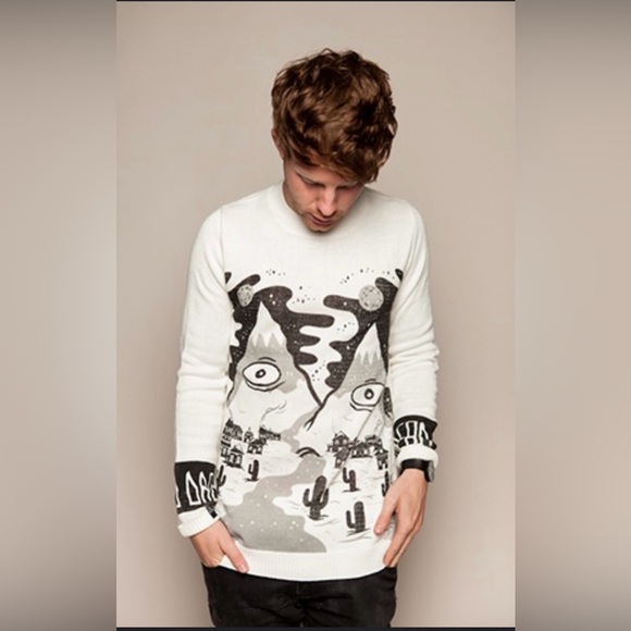 Men’s DROP DEAD Mountains Desert Eyes Edgy Alternative Streetwear Gothic Sweater - Picture 1 of 9